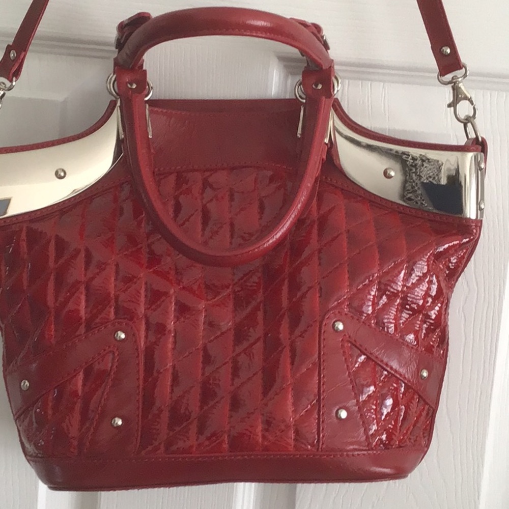 Red Bag - image 6
